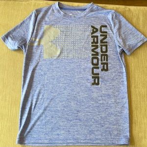 Boys under armour T-shirt